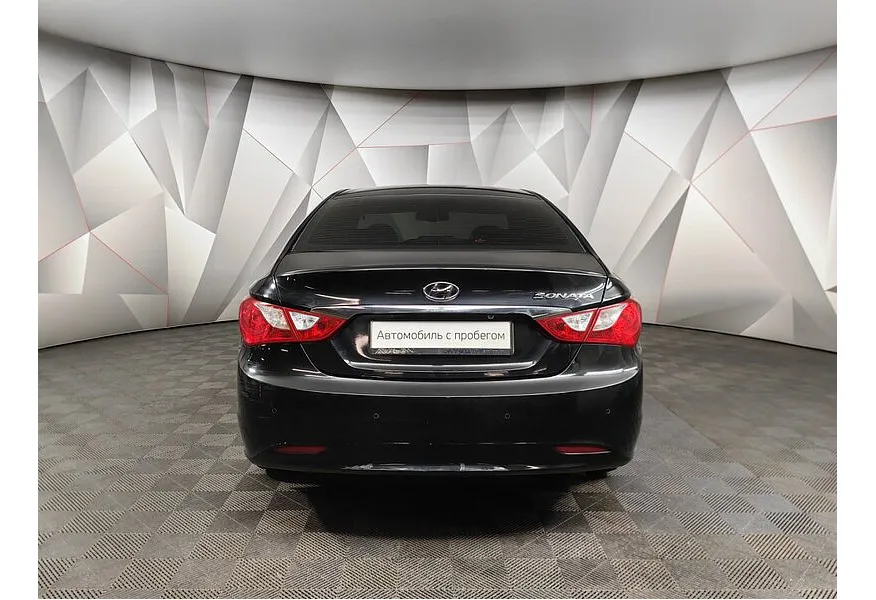 Hyundai Sonata 2.0 MPi AT (150 л.с.) Черный в АВИЛОН. Слайд №8