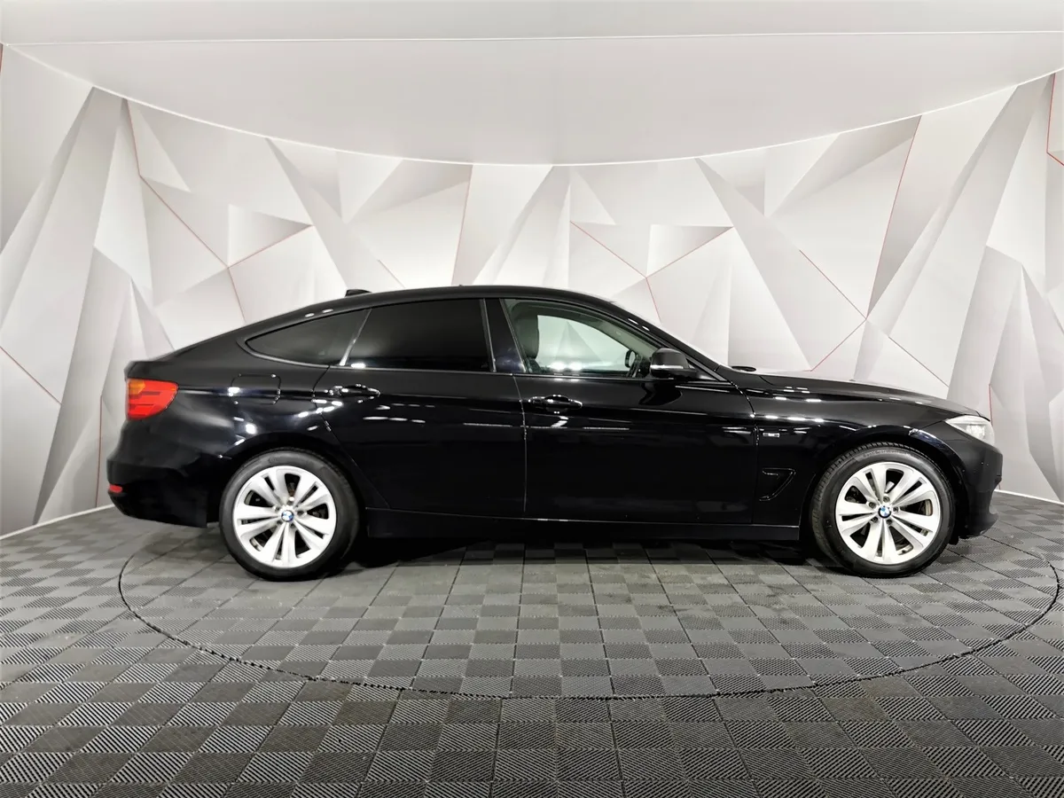BMW 3 серия 320i xDrive AT (184 л.с.) Черный в АВИЛОН. Слайд №6