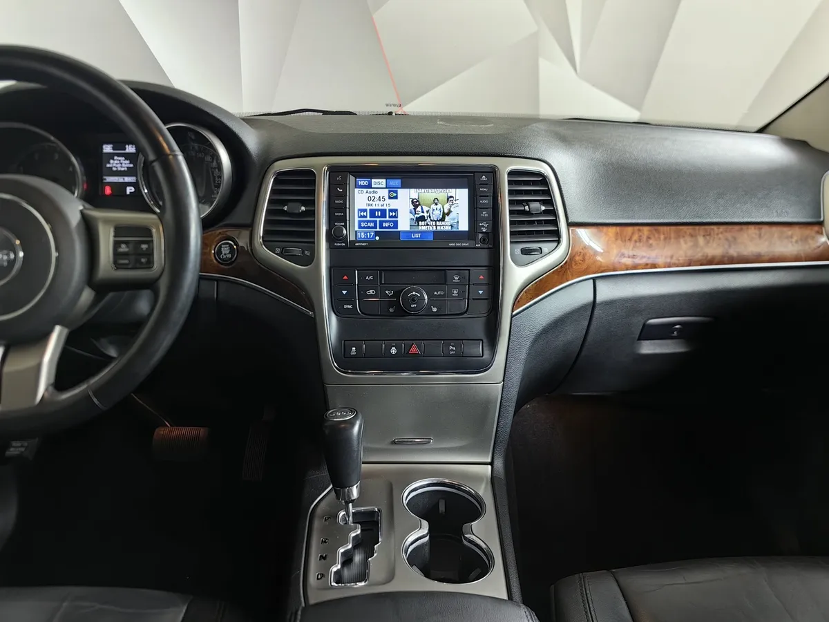Jeep Grand Cherokee 3.0 TD AT (241 л.с.) Белый в АВИЛОН. Слайд №15