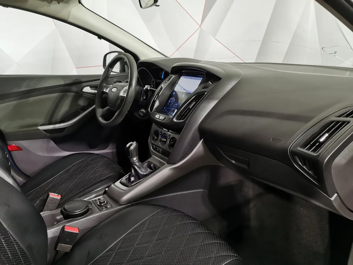 Ford Focus 1.6 Ti-VCT MT (125 л.с.) Titanium Синий в АВИЛОН. Слайд №12