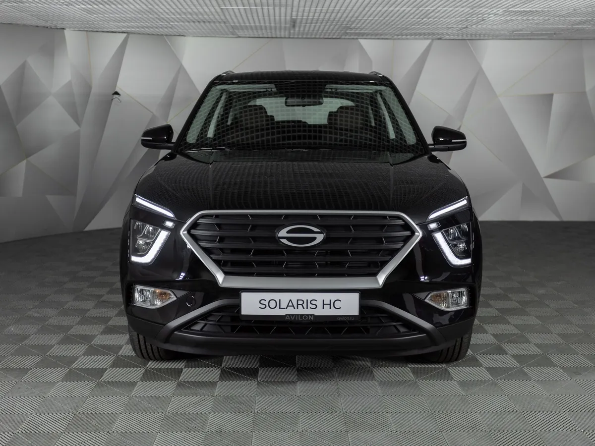 Solaris HC 2.0 AT 4WD (150 л.с.) Lifestyle + Winter Черный в АВИЛОН. Слайд №2