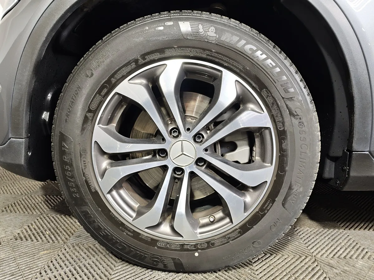 Mercedes-Benz GLC 220 d 9G-TRONIC 4MATIC (194 л.с.) Premium (Локальная сборка) Серый в АВИЛОН. Слайд №9