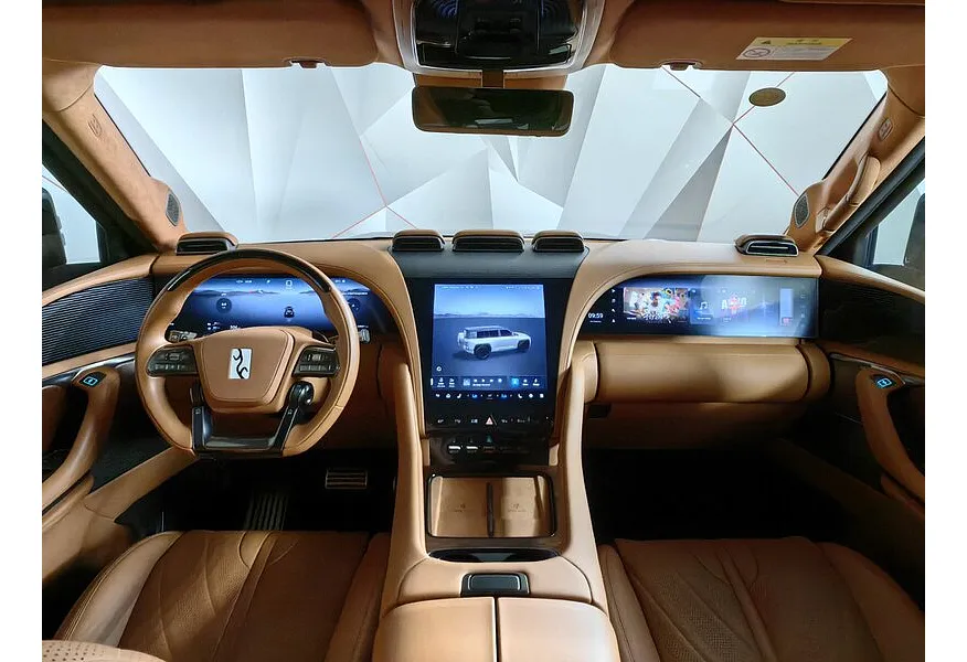 BYD Yangwang U8 2.0T PHEV AT AWD (1197 л.с.) Deluxe Edition Черный в АВИЛОН. Слайд №13