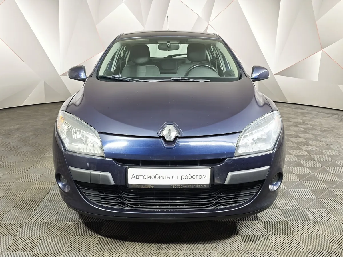 Renault Megane 1.6 MT (106 л.с.) Черный в АВИЛОН. Слайд №7