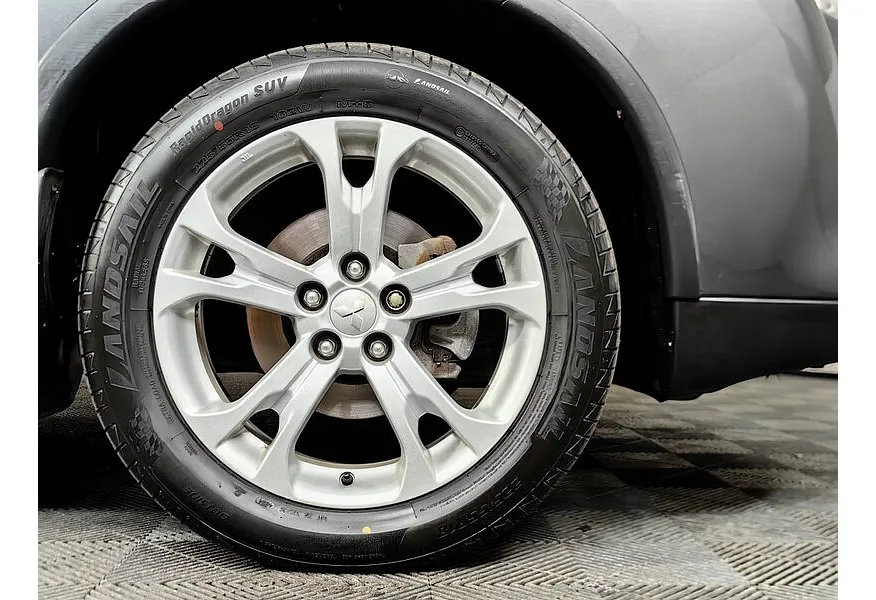 Mitsubishi Outlander 2.0 CVT 4WD (146 л.с.) Серый в АВИЛОН. Слайд №9