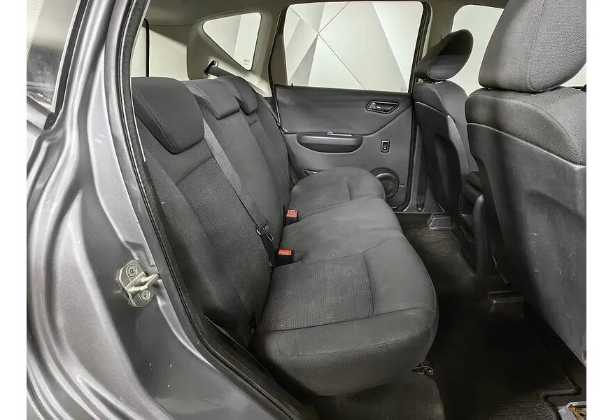 Mercedes-Benz A-Класс A 180 Autotronic (116 л.с.) Серый в АВИЛОН. Слайд №11