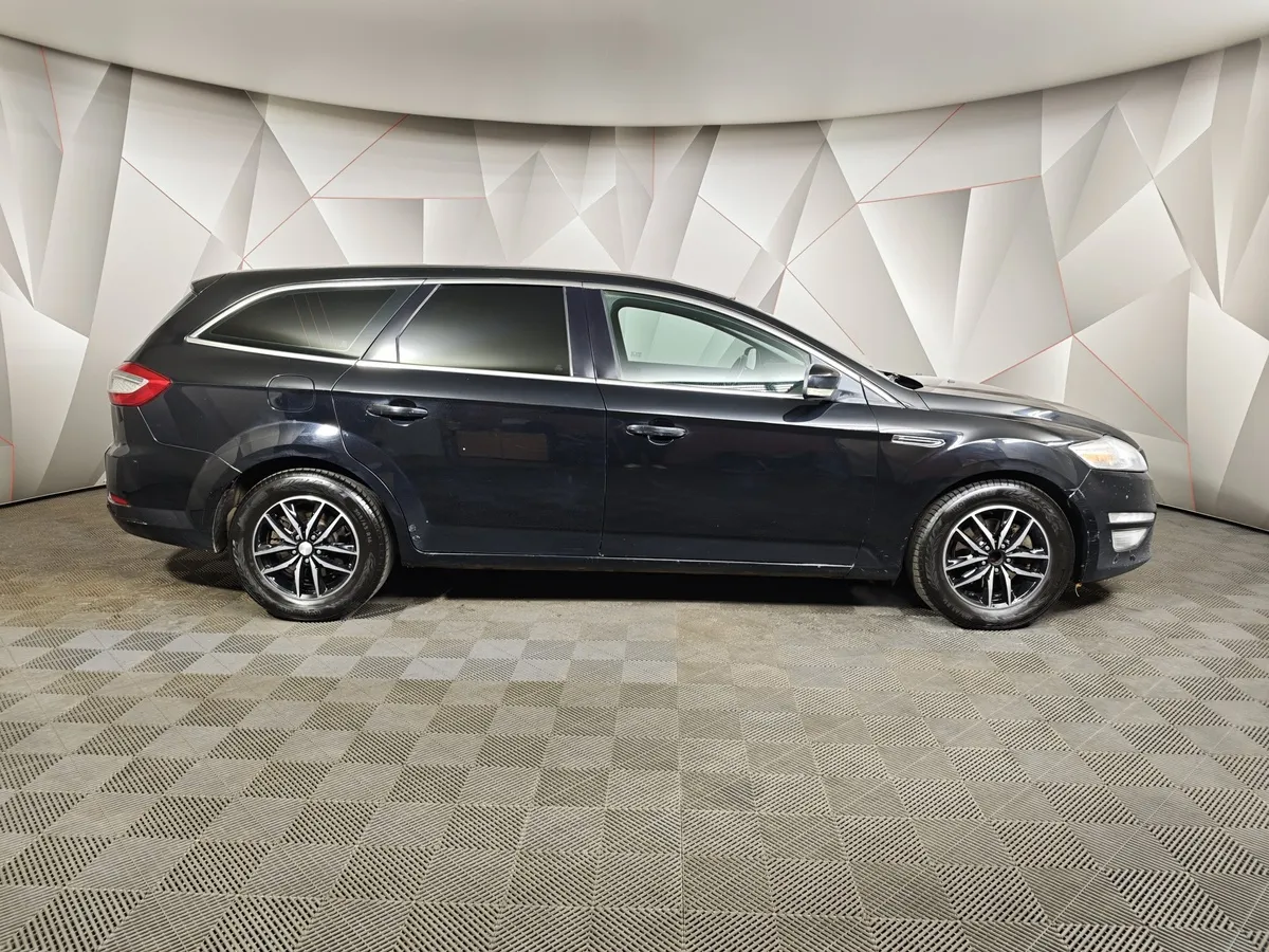 Ford Mondeo 2.0 TDCi PowerShift (140 л.с.) Titanium Черный в АВИЛОН. Слайд №6