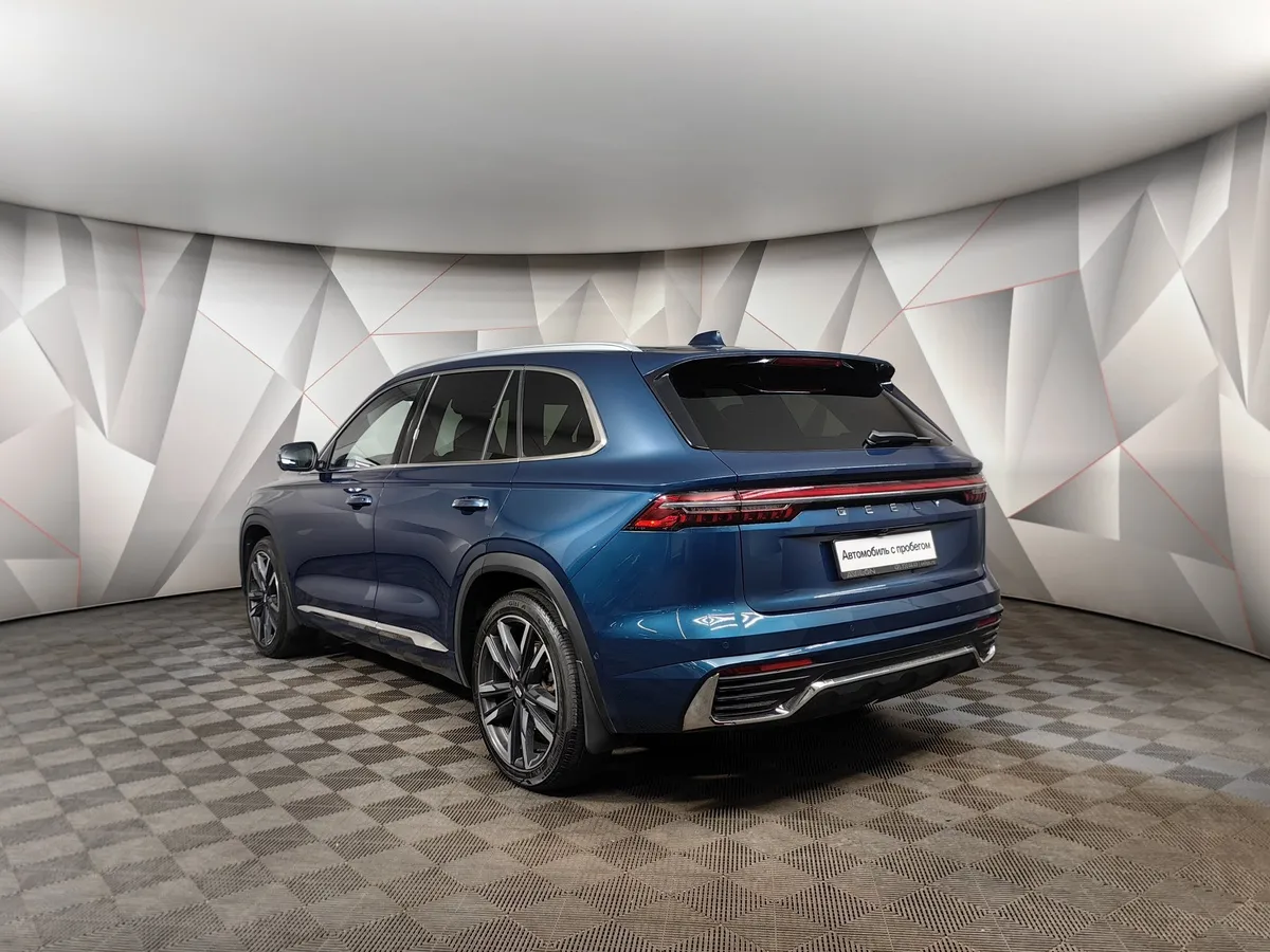 Geely Monjaro 2.0T 8AT 4WD (238 л.с.) Luxury Синий в АВИЛОН. Слайд №4