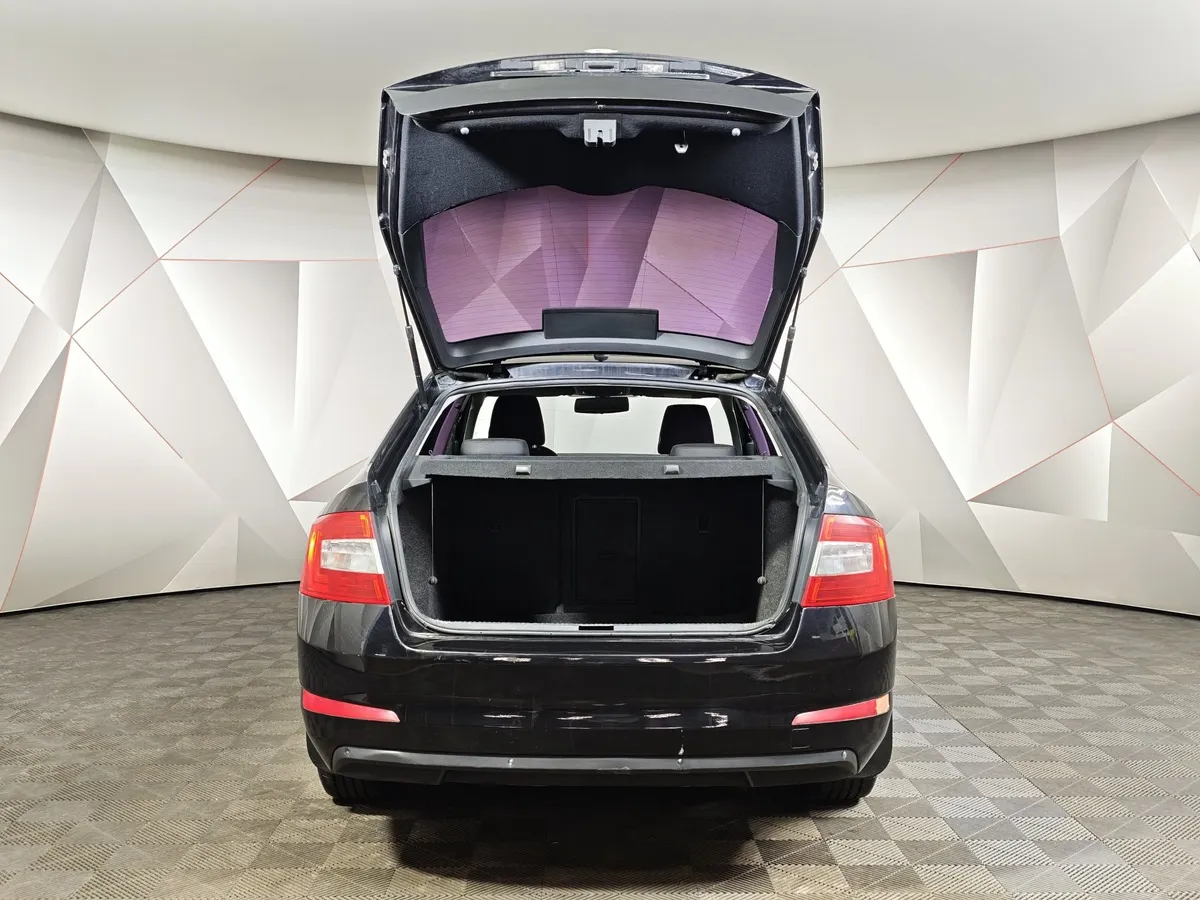 Skoda Octavia 1.8 TSI DSG (180 л.с.) Черный в АВИЛОН. Слайд №11