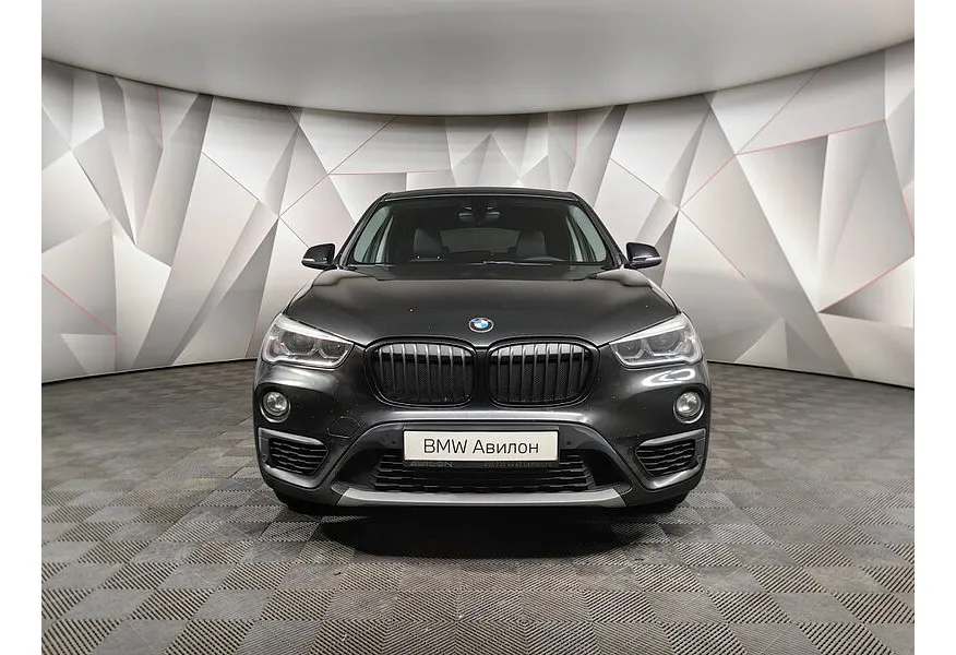 LIVE. Слайд №4