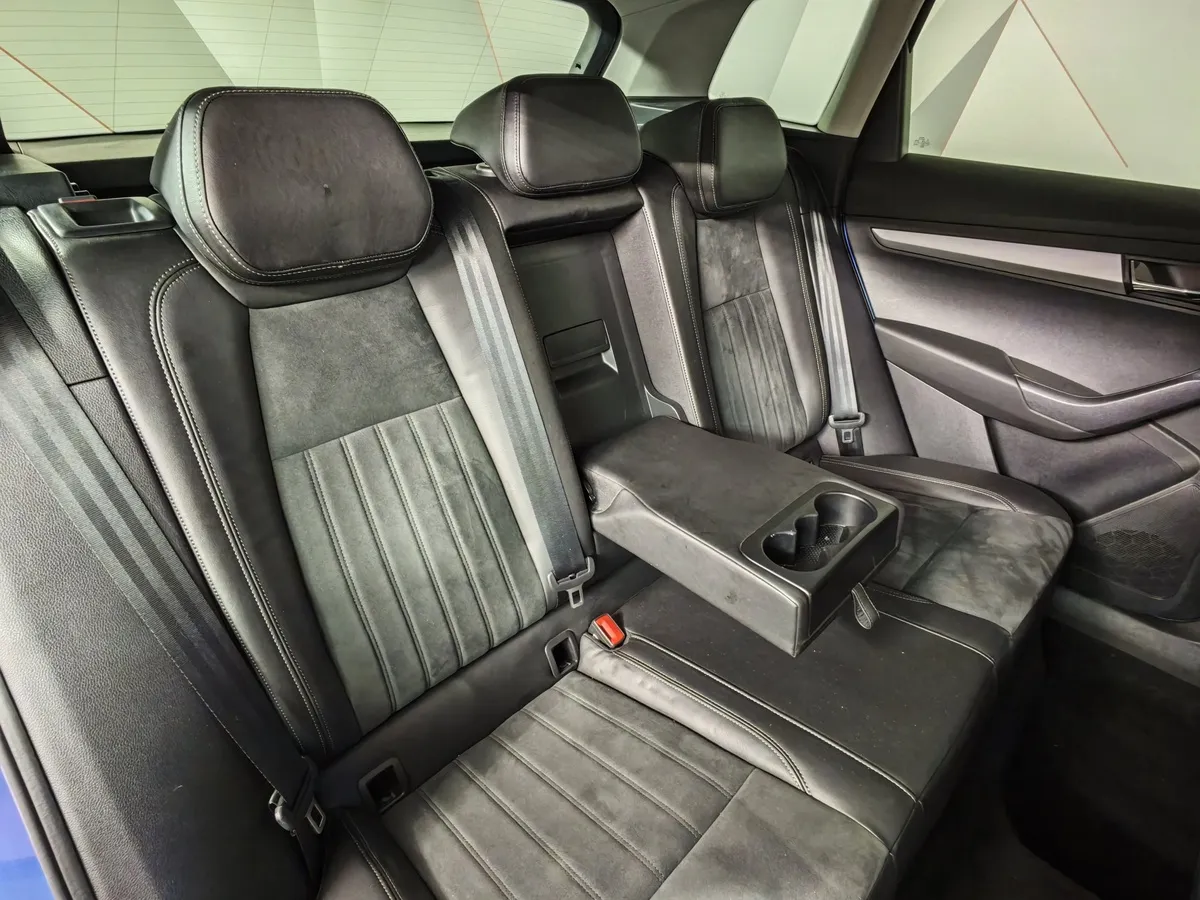 Skoda Karoq 1.4 AT FWD (150 л.с.) Ambition Синий в АВИЛОН. Слайд №17