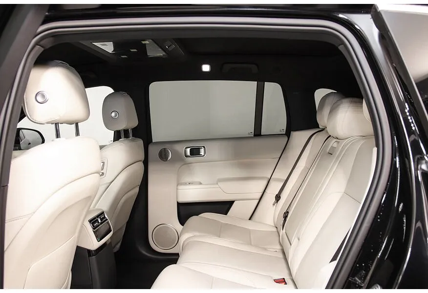 Li Auto L7 1.5 AT 4WD (449 л.с.) Ultra Черный в АВИЛОН. Слайд №9