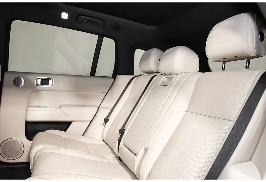 Li Auto L7 1.5 AT 4WD (449 л.с.) Ultra Черный в АВИЛОН. Слайд №10