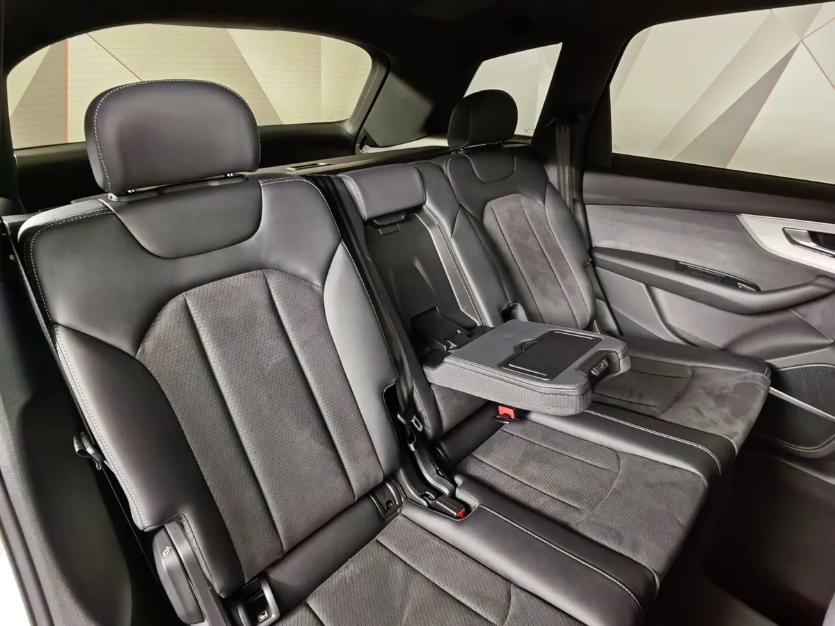 Audi Q7 3.0 TFSI Tiptronic quattro (249 л.с.) Белый в АВИЛОН. Слайд №16