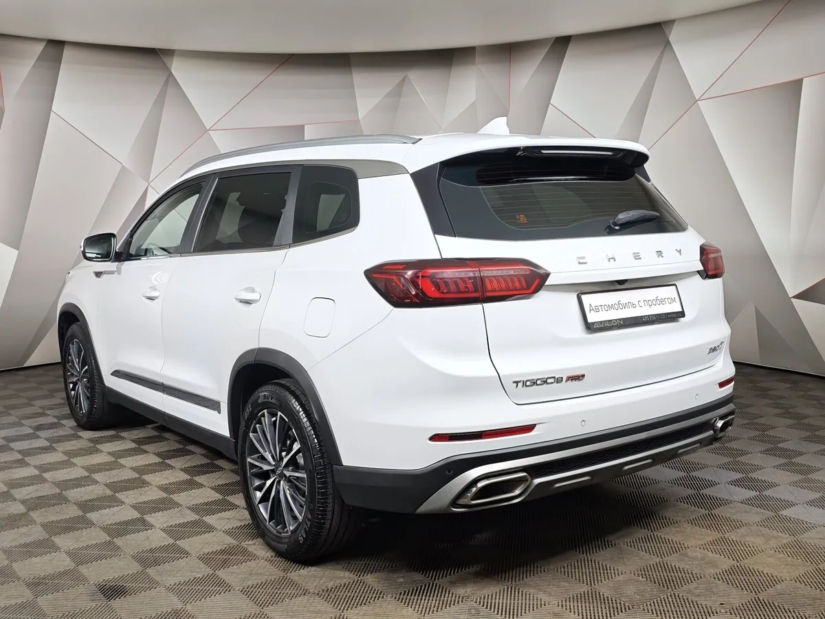 Chery Tiggo 8 Pro 1.6 TGDI DCT7 (186 л.с.) Highline (пакет Ultimate) Белый в АВИЛОН. Слайд №4