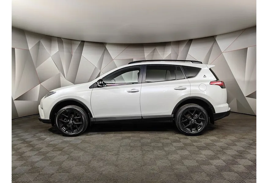 Toyota RAV4 2.5 AT 4WD (180 л.с.) Престиж Белый в АВИЛОН. Слайд №5