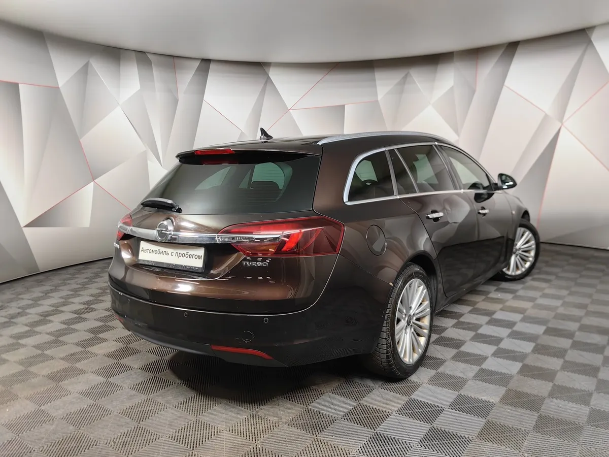Opel Insignia 1.6 SIDI Turbo Ecotec AT (170 л.с.) Коричневый в АВИЛОН. Слайд №2