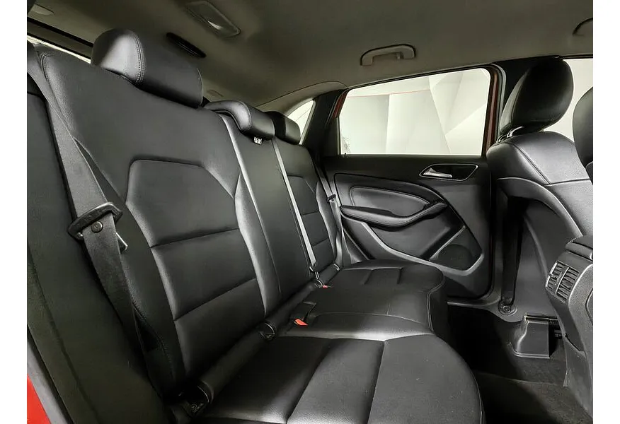 Mercedes-Benz B-Класс B 200 7G-DCT (150 л.с.) Красный в АВИЛОН. Слайд №16