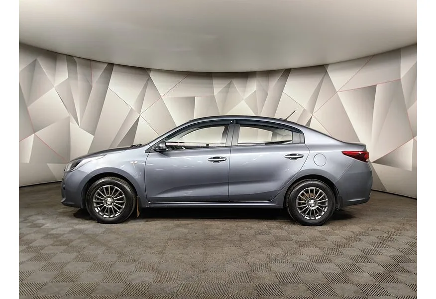 Kia Rio 1.6 MT (123 л.с.) Comfort Серый в АВИЛОН. Слайд №5