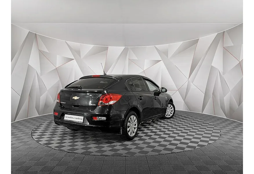 Chevrolet Cruze 1.6 MT (109 л.с.) Черный в АВИЛОН. Слайд №2