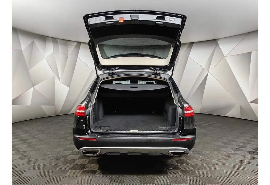 Mercedes-Benz E-Класс E 220 d 4MATIC 9G-TRONIC (194 л.с.) Luxury Черный в АВИЛОН. Слайд №12