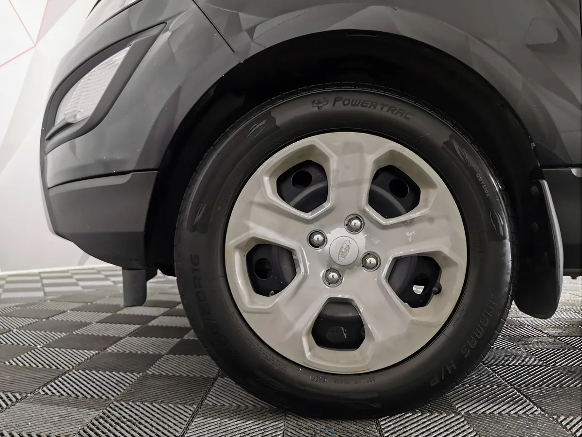 Ford EcoSport 1.5 AT (123 л.с.) Titanium Черный в АВИЛОН. Слайд №9
