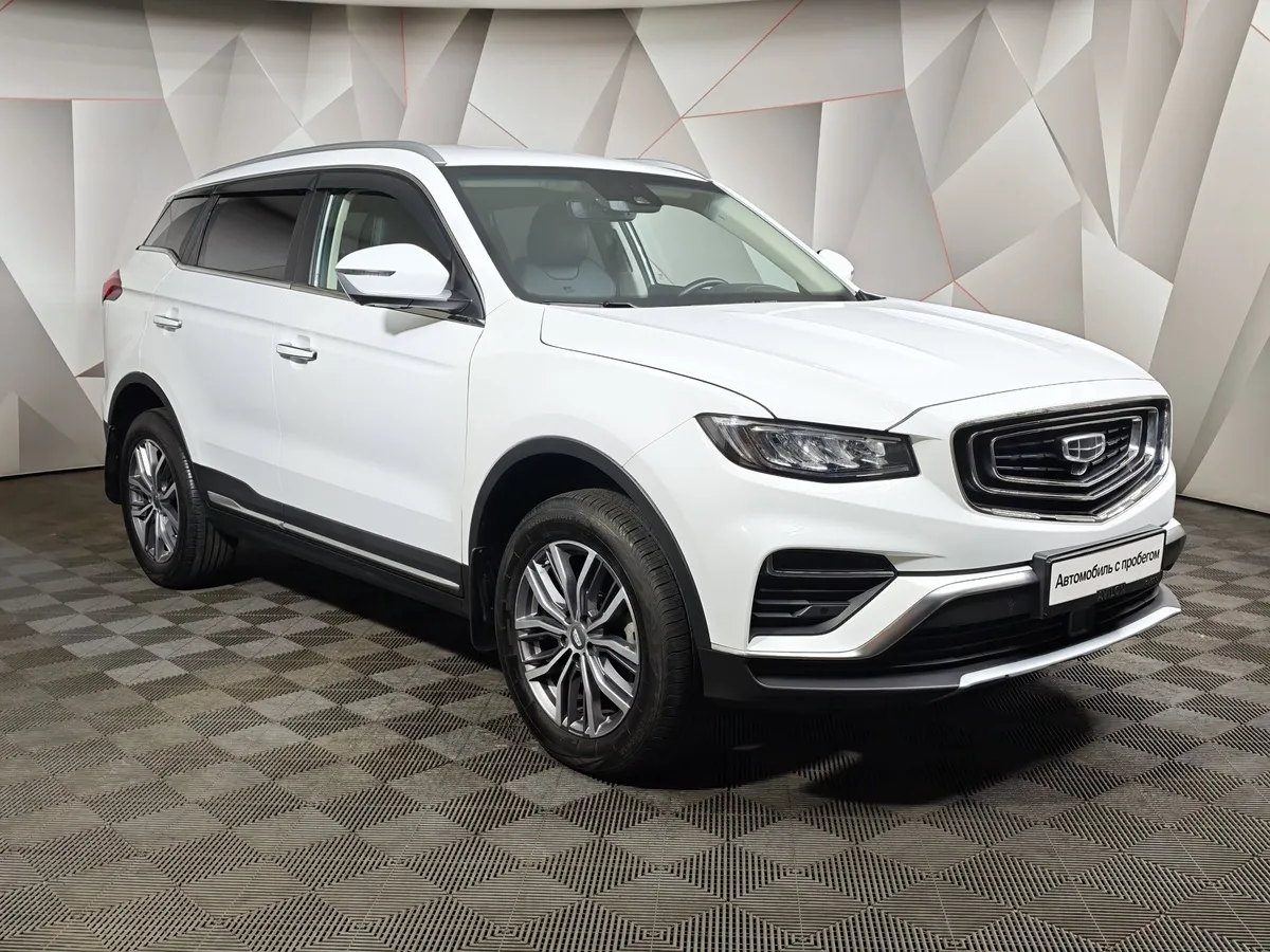 Geely Atlas Pro 1.5T 7DCT AWD (177 л.с.) Flagship Белый в АВИЛОН. Слайд №3