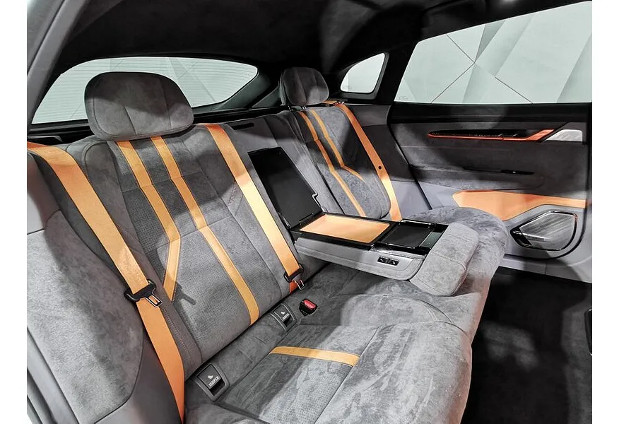 Zeekr 001 AT 4WD (544 л.с.) Z-Sport Комбинированный в АВИЛОН. Слайд №17