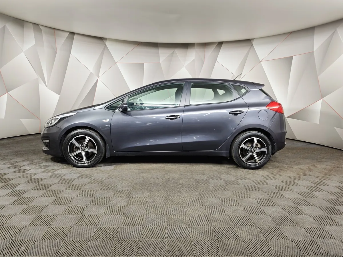 Kia Ceed 1.6 AT (130 л.с.) Comfort Серый в АВИЛОН. Слайд №5