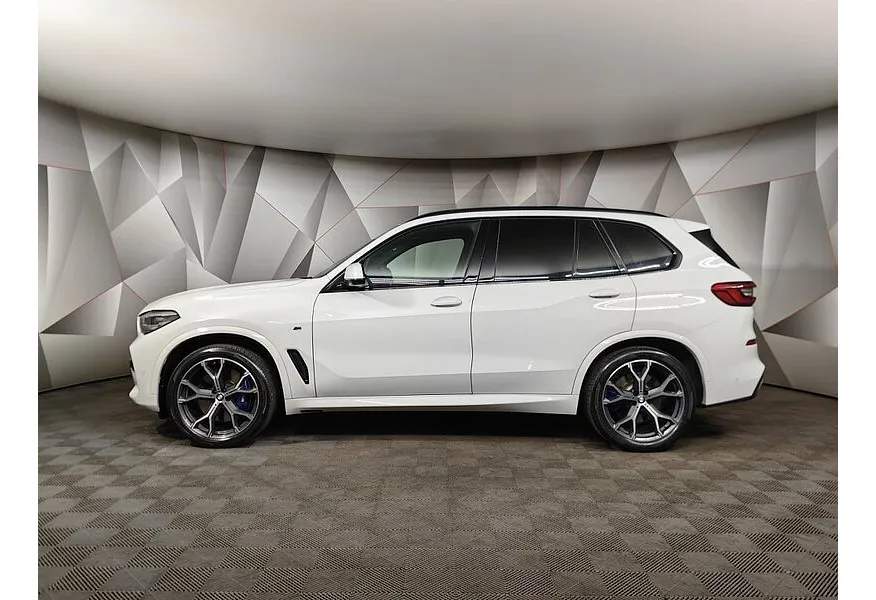 BMW X5 xDrive30d Steptronic (249 л.с.) Белый в АВИЛОН. Слайд №5