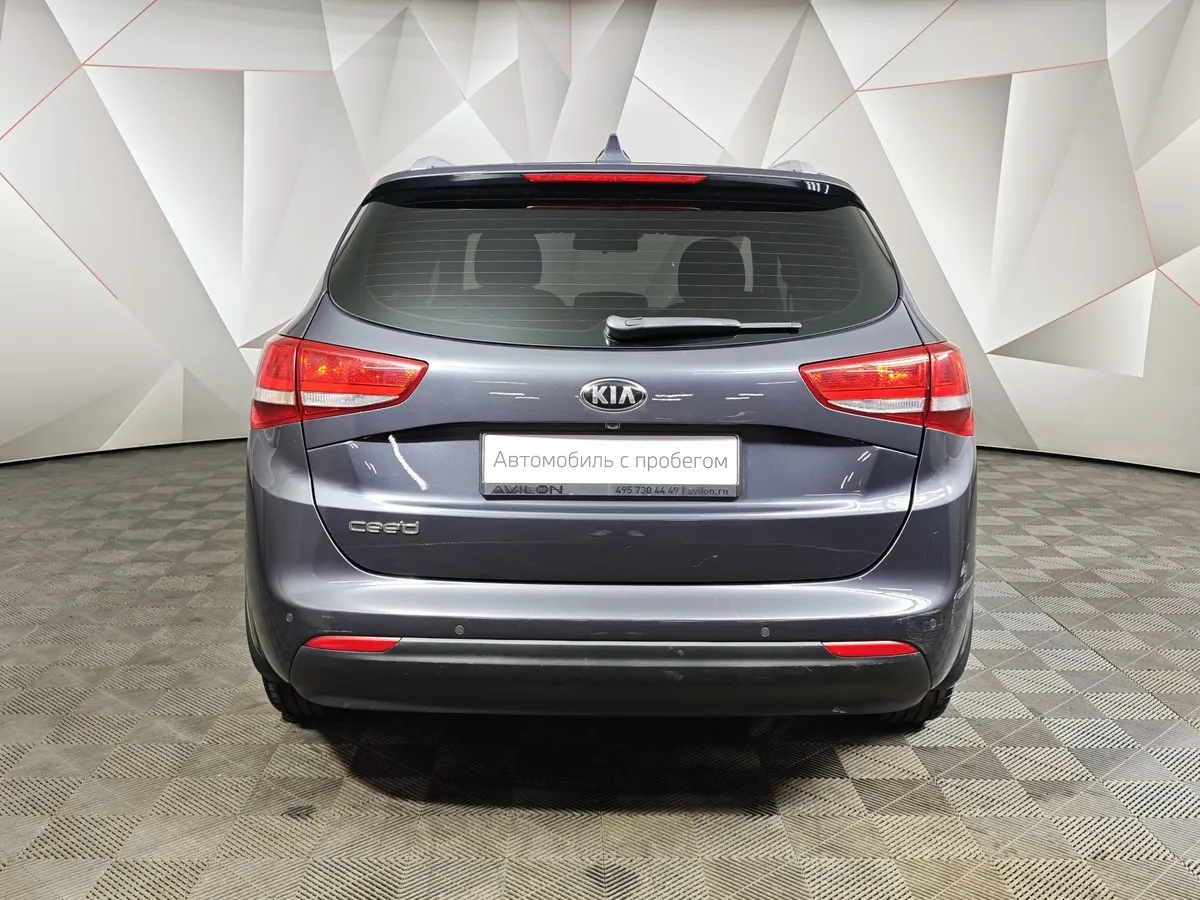 Kia Ceed 1.6 AT (130 л.с.) Luxe Серый в АВИЛОН. Слайд №8