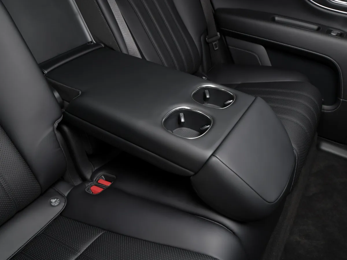 GAC S9 1.5h DHT 4WD (340 л.с.) Эс Икс Премиум Черный в АВИЛОН. Слайд №10