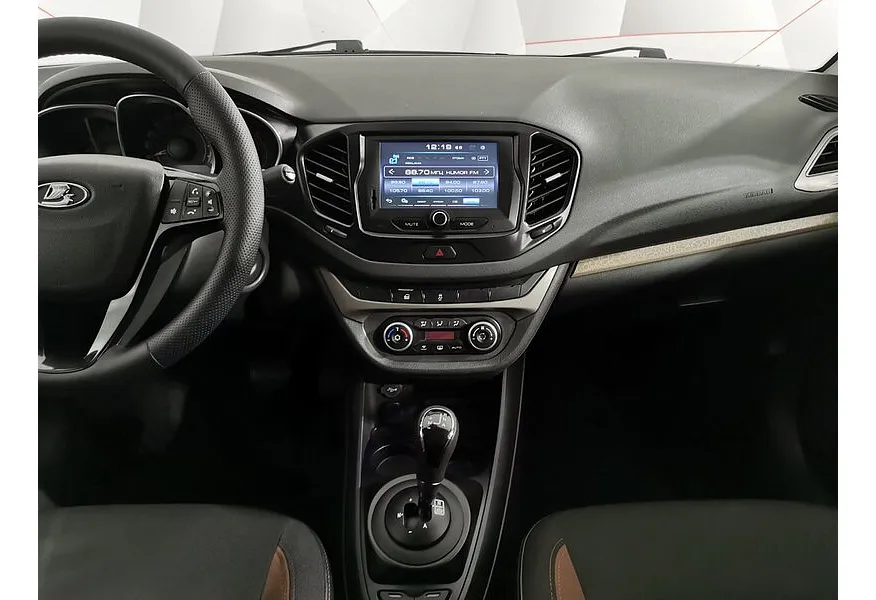 ВАЗ (Lada) Vesta 1.8 AMT (122 л.с.) Белый в АВИЛОН. Слайд №15