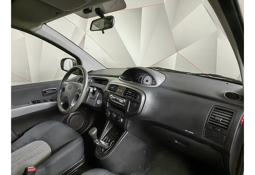 Hyundai Matrix 1.6 MT (103 л.с.) Бежевый в АВИЛОН. Слайд №11