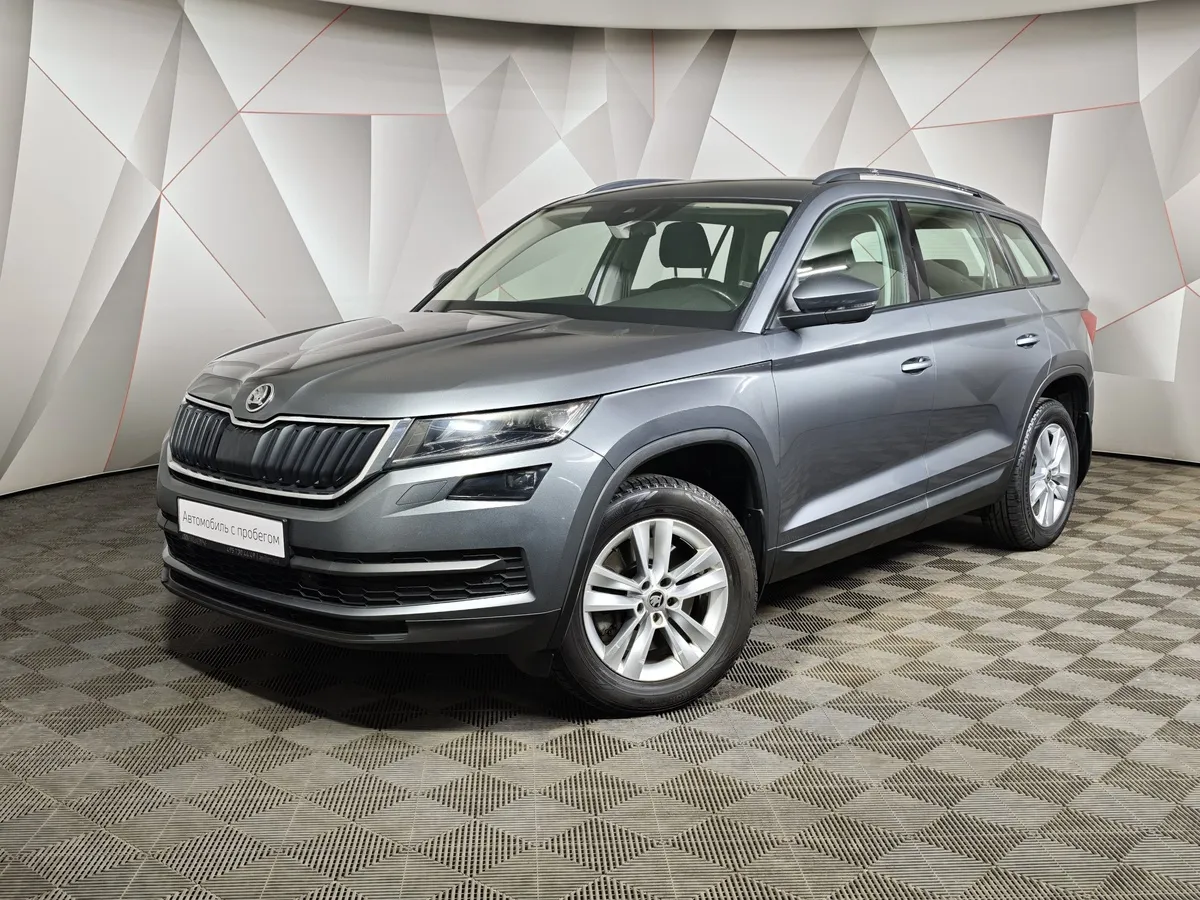 АВИЛОН - Skoda Kodiaq 2.0 TSI DSG 4X4 (180 л.с.) Серый - slide 10190380