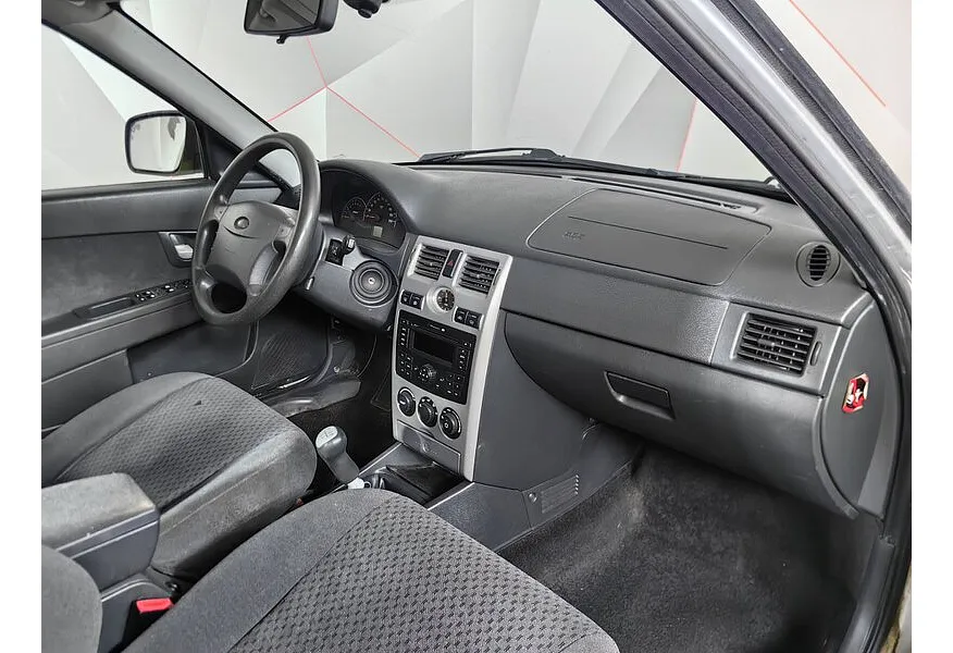 АВИЛОН - ВАЗ (Lada) Priora 1.6 MT (106 л.с.) 21705-42-058 Comfort Серебристый - slide 10