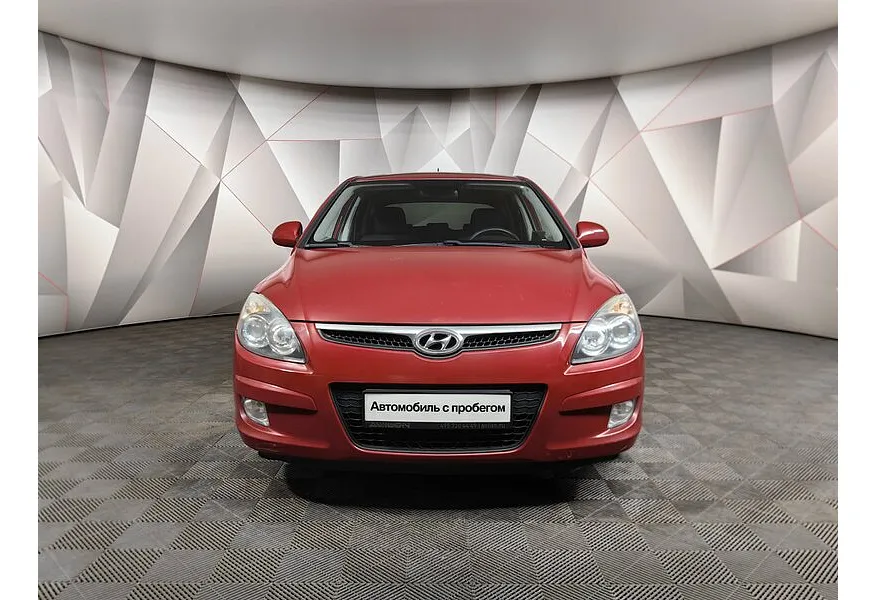 Hyundai i30 1.6 AT (126 л.с.) Красный в АВИЛОН. Слайд №7