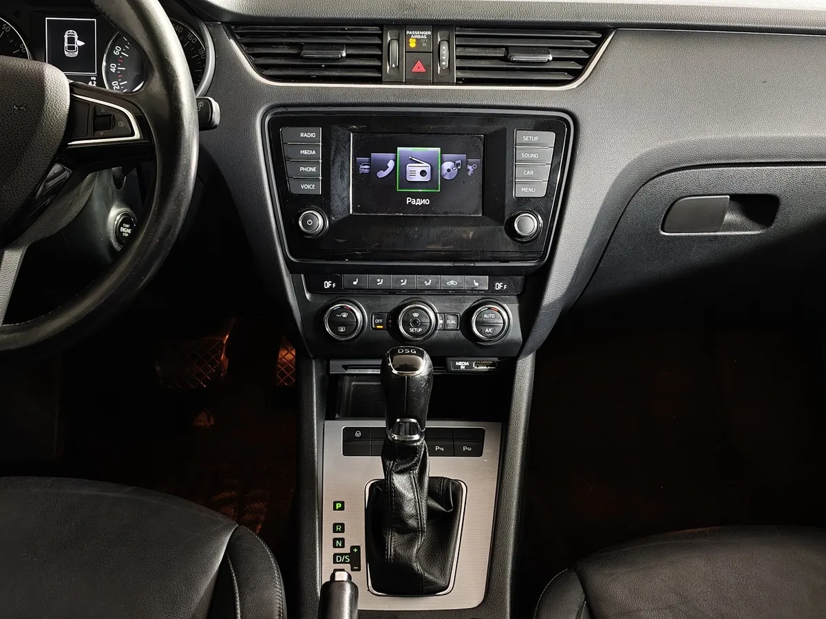 Skoda Octavia 1.8 TSI DSG (180 л.с.) Коричневый в АВИЛОН. Слайд №14