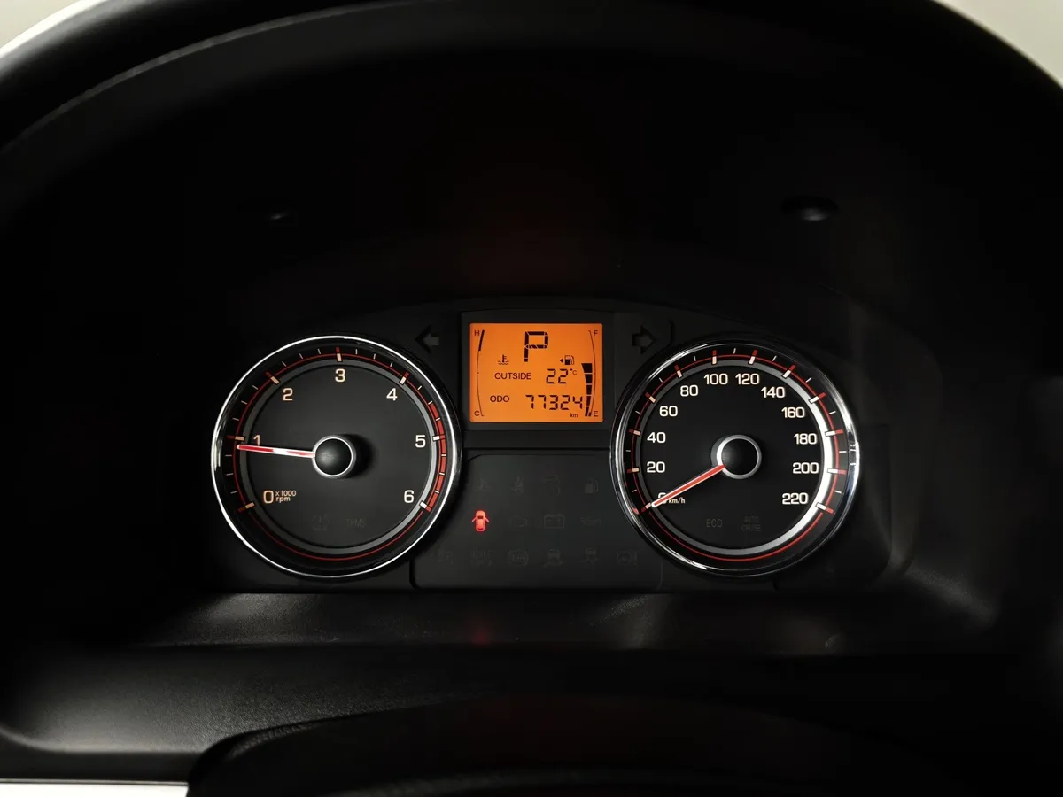 SsangYong Actyon 2.0 AT (149 л.с.) Серый в АВИЛОН. Слайд №17