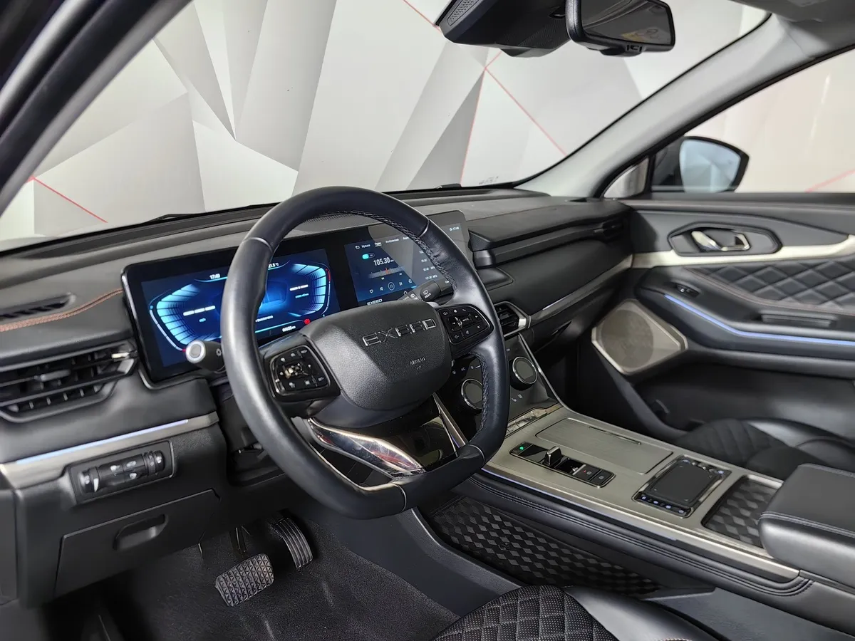 EXEED TXL 1.6 TGDI DCT7 AWD (186 л.с.) Черный в АВИЛОН. Слайд №19