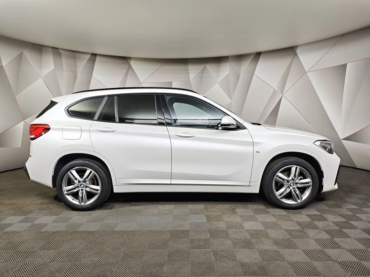 BMW X1 18d xDrive (150 л.с.) Белый в АВИЛОН. Слайд №6
