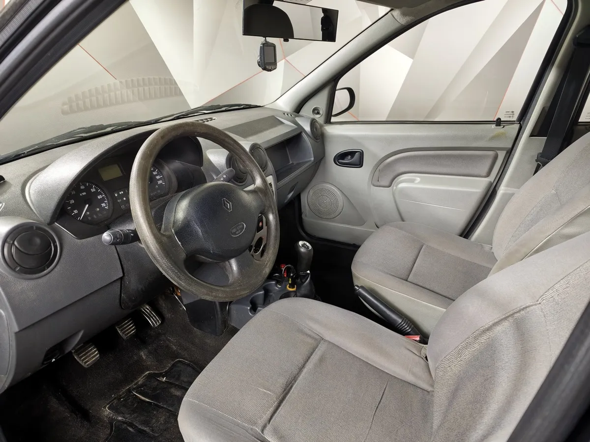 Renault Logan 1.6 MT (87 л.с.) Серый в АВИЛОН. Слайд №17