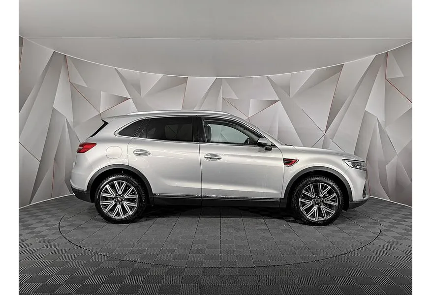 Hongqi HS5 2.0 AT 4WD (224 л.с.) Deluxe Желтый в АВИЛОН. Слайд №6