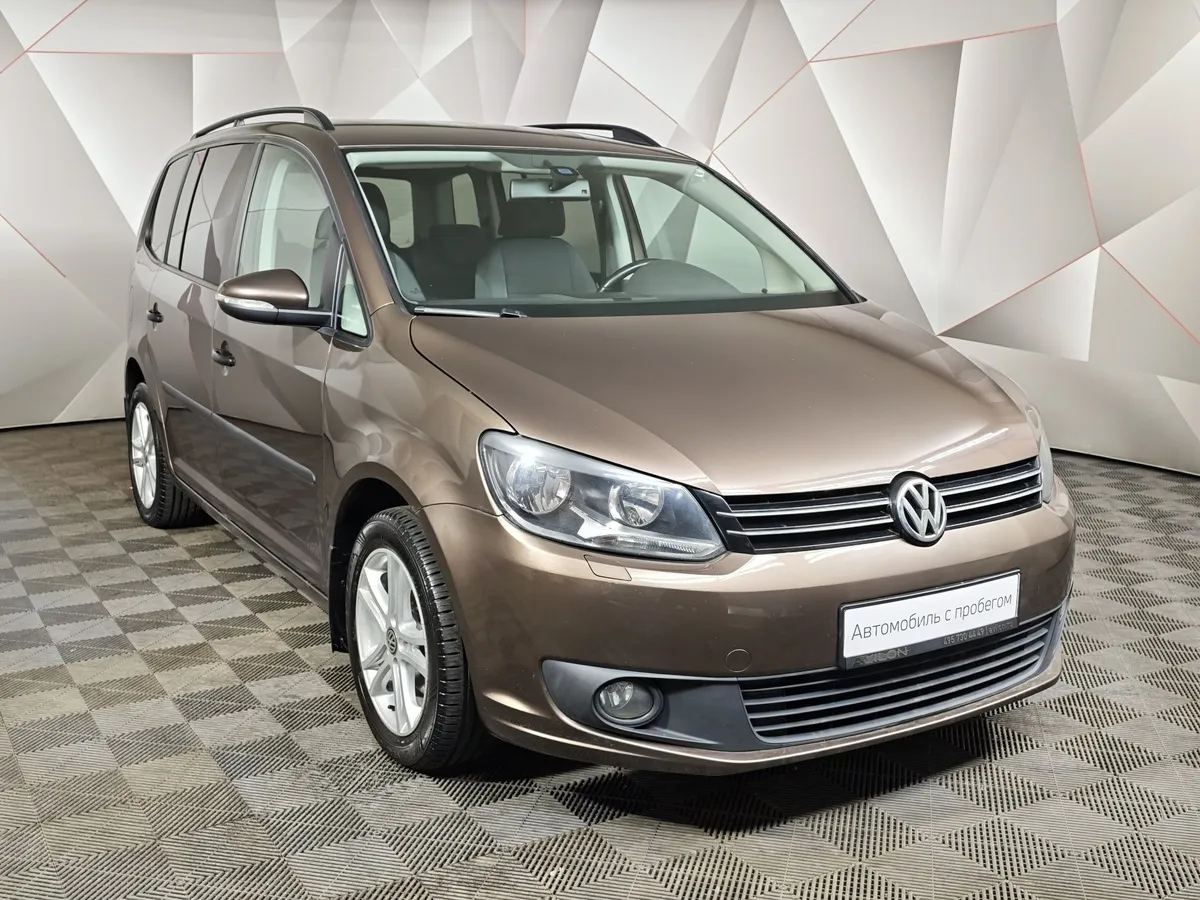 Volkswagen Touran 1.4 TSI MT (140 л.с.) Highline Коричневый в АВИЛОН. Слайд №3