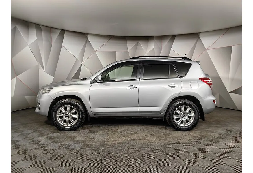 Toyota RAV4 2.0 CVT (158 л.с.) Серебристый в АВИЛОН. Слайд №5
