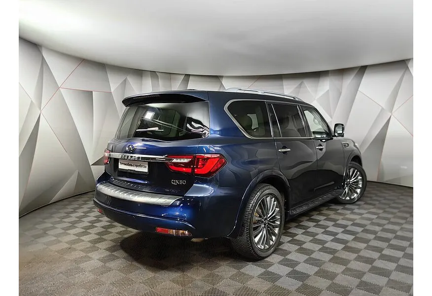 LIVE. Слайд №8