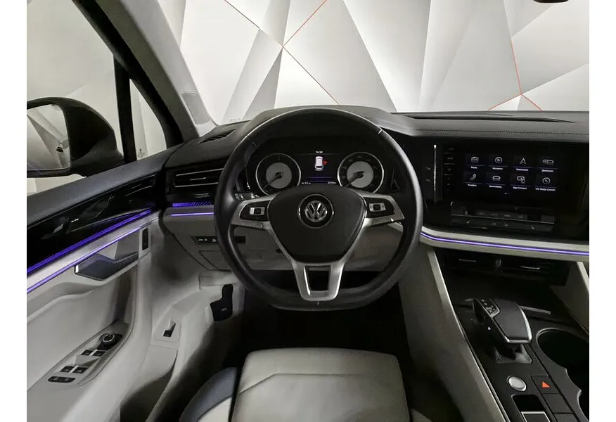 АВИЛОН - Volkswagen Touareg 3.0 V6 TDI Tiptronic 4Motion (249 л.с.) R-Line Черный - slide 14