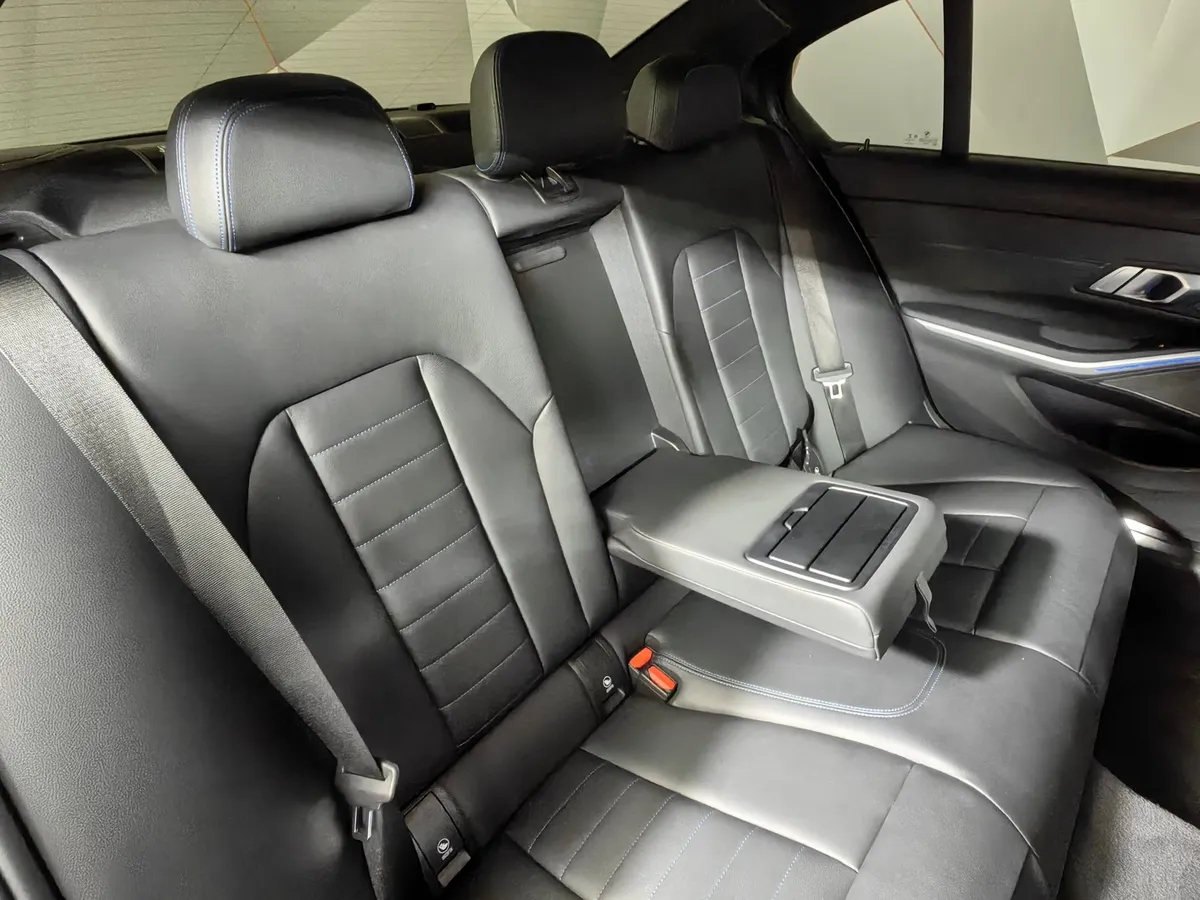 BMW 3 серия 320d Steptronic xDrive (190 л.с.) Синий в АВИЛОН. Слайд №13