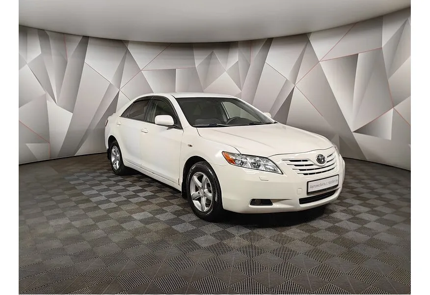 АВИЛОН - Toyota Camry 2.4 VVT-i AT (167 л.с.) Белый - slide 1