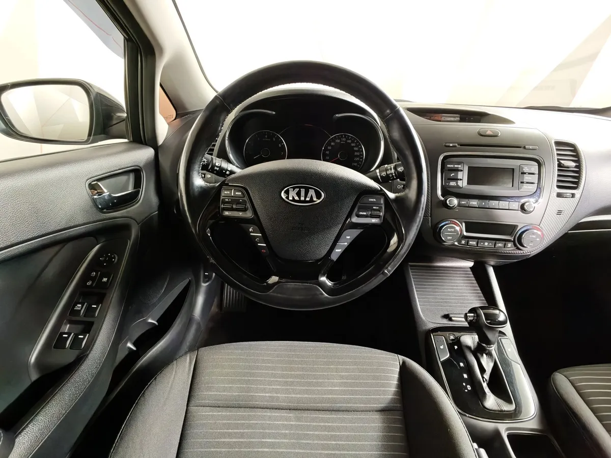 Kia Cerato 2.0 AT (150 л.с.) Синий в АВИЛОН. Слайд №20